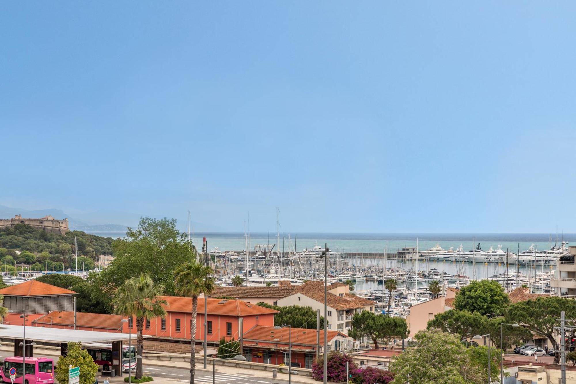 Appartement Vue Mer, Terrasse, 5 Min Du Centre *